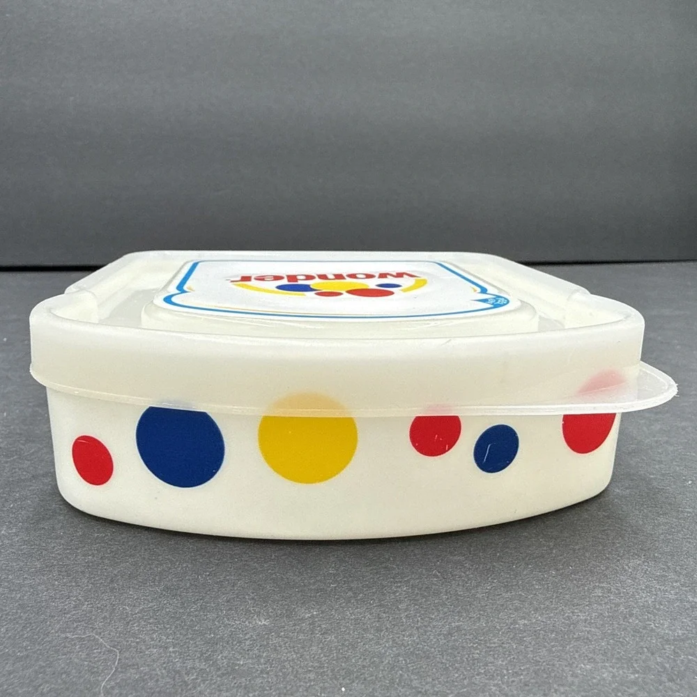 Wonder Bread Plastic Container Polka Dots Storage Sandwich Bread Holder